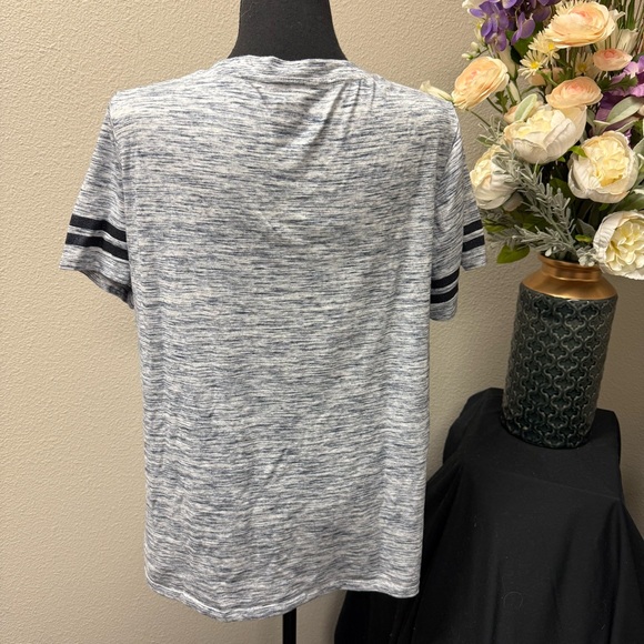 NFL Dallas Cowboys Gray Varsity Stripe Tee 2XL Women’s Fan Shirt Football - Picture 4 of 9